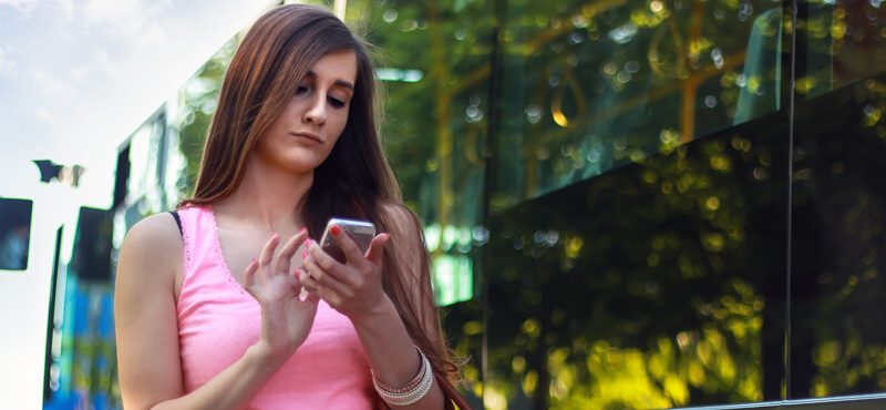 How are Women Supposed to Dress for Work?
